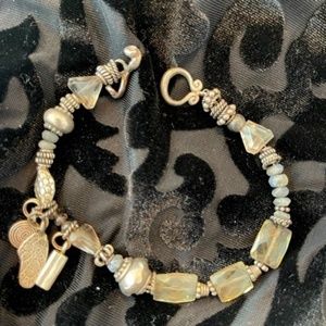 Iolite and faceted crystals bracelet